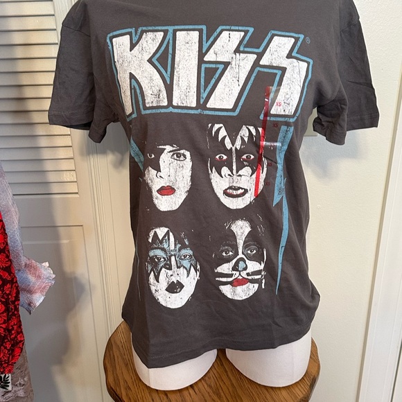 Kiss Gray TShirt Size XSmall NWT - Picture 7 of 7